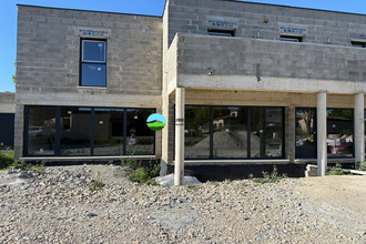  localcommercial mazan 84380
