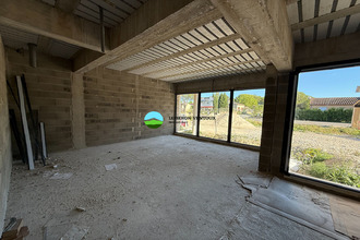 localcommercial mazan 84380