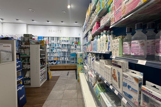  localcommercial mennecy 91540