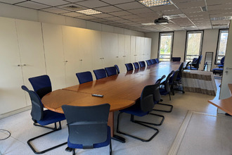  localcommercial meylan 38240