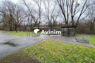  localcommercial meylan 38240