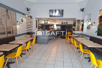  localcommercial moissac 82200