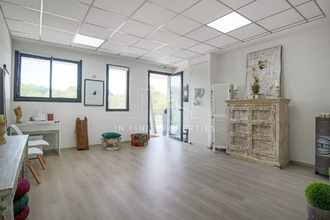  localcommercial mougins 06250