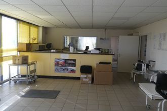  localcommercial mouilleron-le-captif 85000