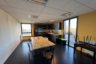  localcommercial mt-st-aignan 76130