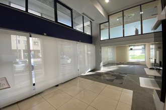  localcommercial mtigny-le-bretonneux 78180