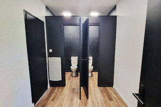  localcommercial mtreal-la-cluse 01460