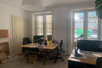  localcommercial nantes 44000