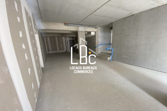  localcommercial nantes 44000