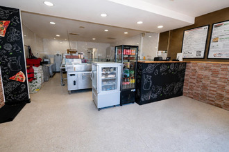  localcommercial narbonne 11100