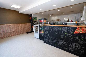  localcommercial narbonne 11100