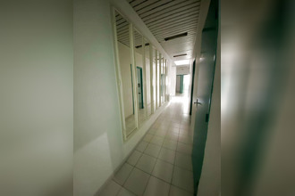  localcommercial nimes 30000