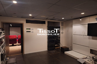  localcommercial nimes 30000