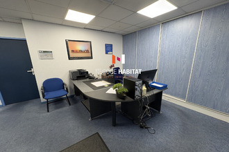  localcommercial nimes 30000