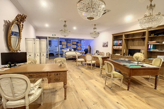  localcommercial nimes 30000