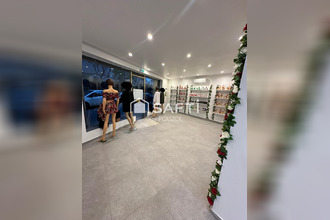  localcommercial nimes 30000