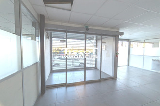  localcommercial nimes 30000