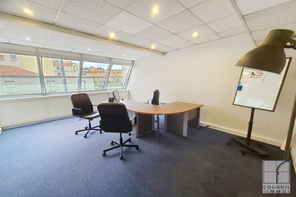  localcommercial nimes 30900