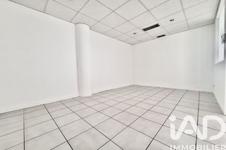  localcommercial nimes 30900