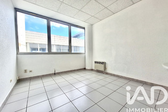  localcommercial nimes 30900