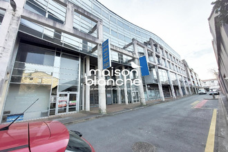  localcommercial niort 79000