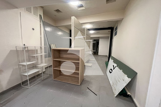  localcommercial niort 79000