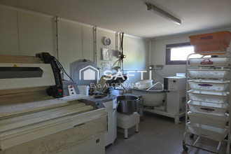  localcommercial niort 79000