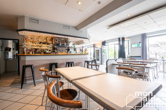  localcommercial onet-le-chateau 12850