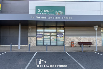  localcommercial onet-le-chateau 12850