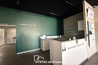  localcommercial onet-le-chateau 12850