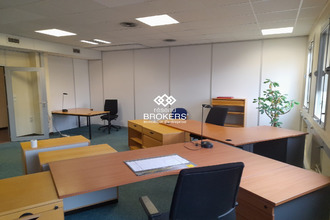  localcommercial orleans 45100