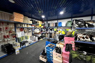  localcommercial ostricourt 59162