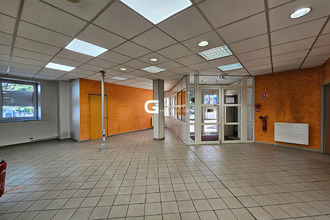  localcommercial oyonnax 01100