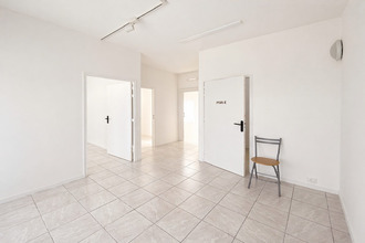  localcommercial ozoir-la-ferriere 77330