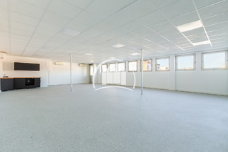  localcommercial pantin 93500