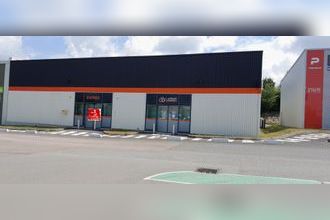  localcommercial paray-le-monial 71600