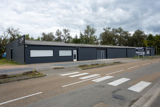  localcommercial paray-le-monial 71600