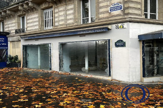  localcommercial paris 75004