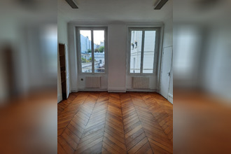  localcommercial paris 75009