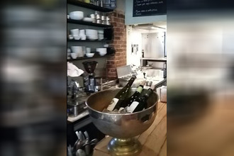  localcommercial paris 75011