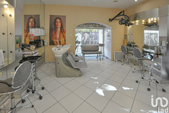  localcommercial pertuis 84120