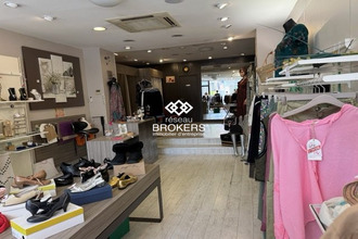  localcommercial pertuis 84120