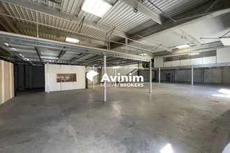  localcommercial pertuis 84120