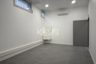  localcommercial pertuis 84120