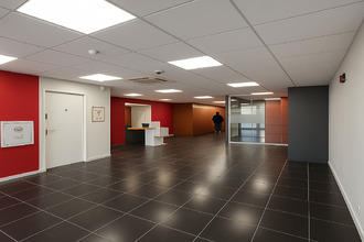  localcommercial pessac 33600