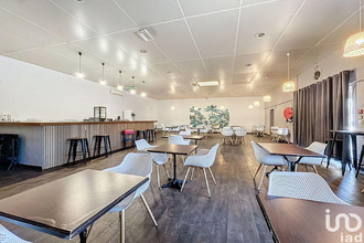  localcommercial pezenas 34120