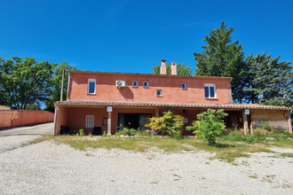  localcommercial pierrevert 04860