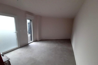  localcommercial plescop 56890