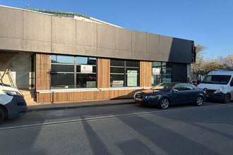  localcommercial ploudalmezeau 29830