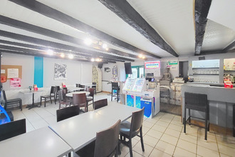  localcommercial plumeliau 56930